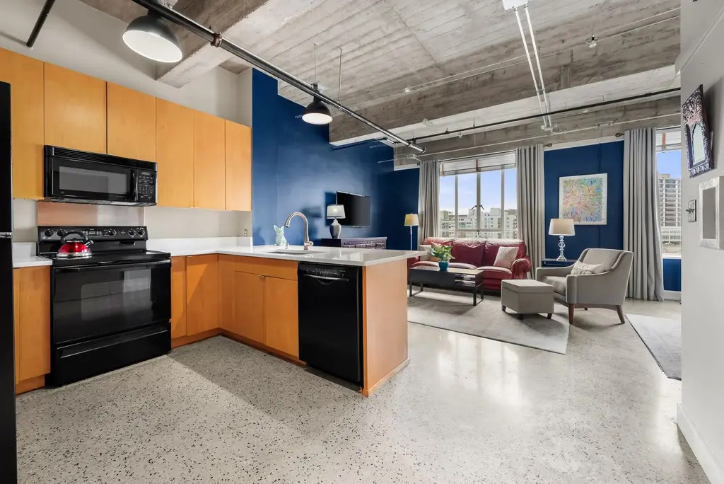 710 Colorado Street 6e, Austin