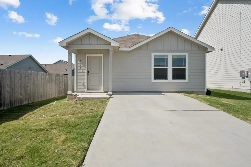 505 Sergeant Murphy Road, Jarrell