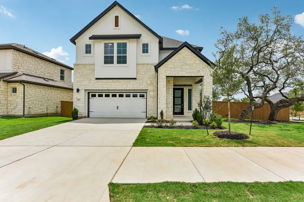 216 Comfort Drive, Buda