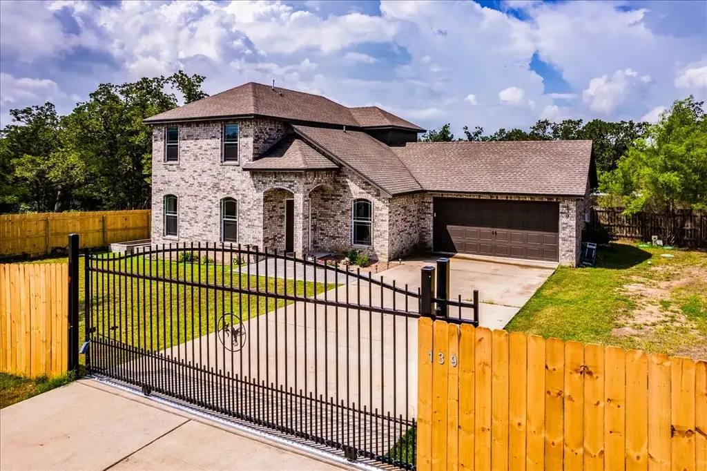 139 Fleetway Drive, Bastrop