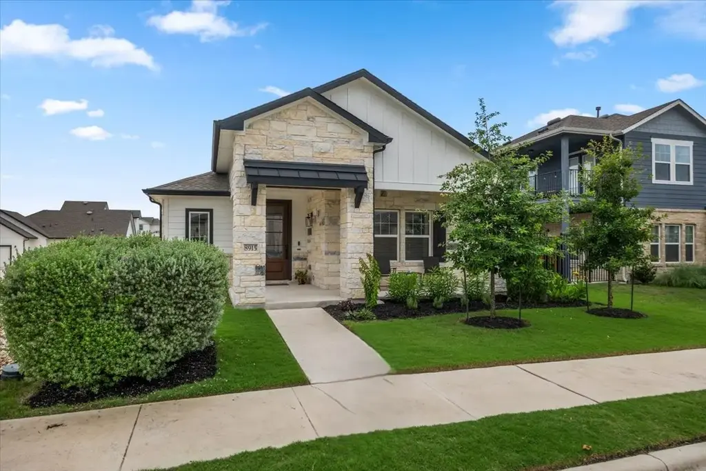 8915 Looksee Lane, Austin