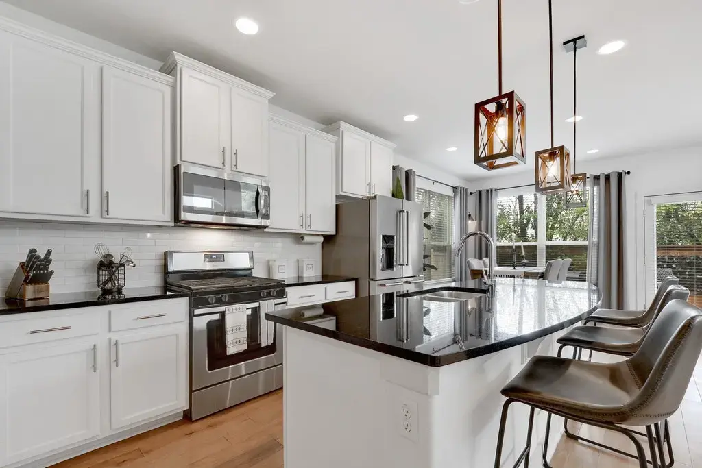 9710 Tanglemede Street, Austin