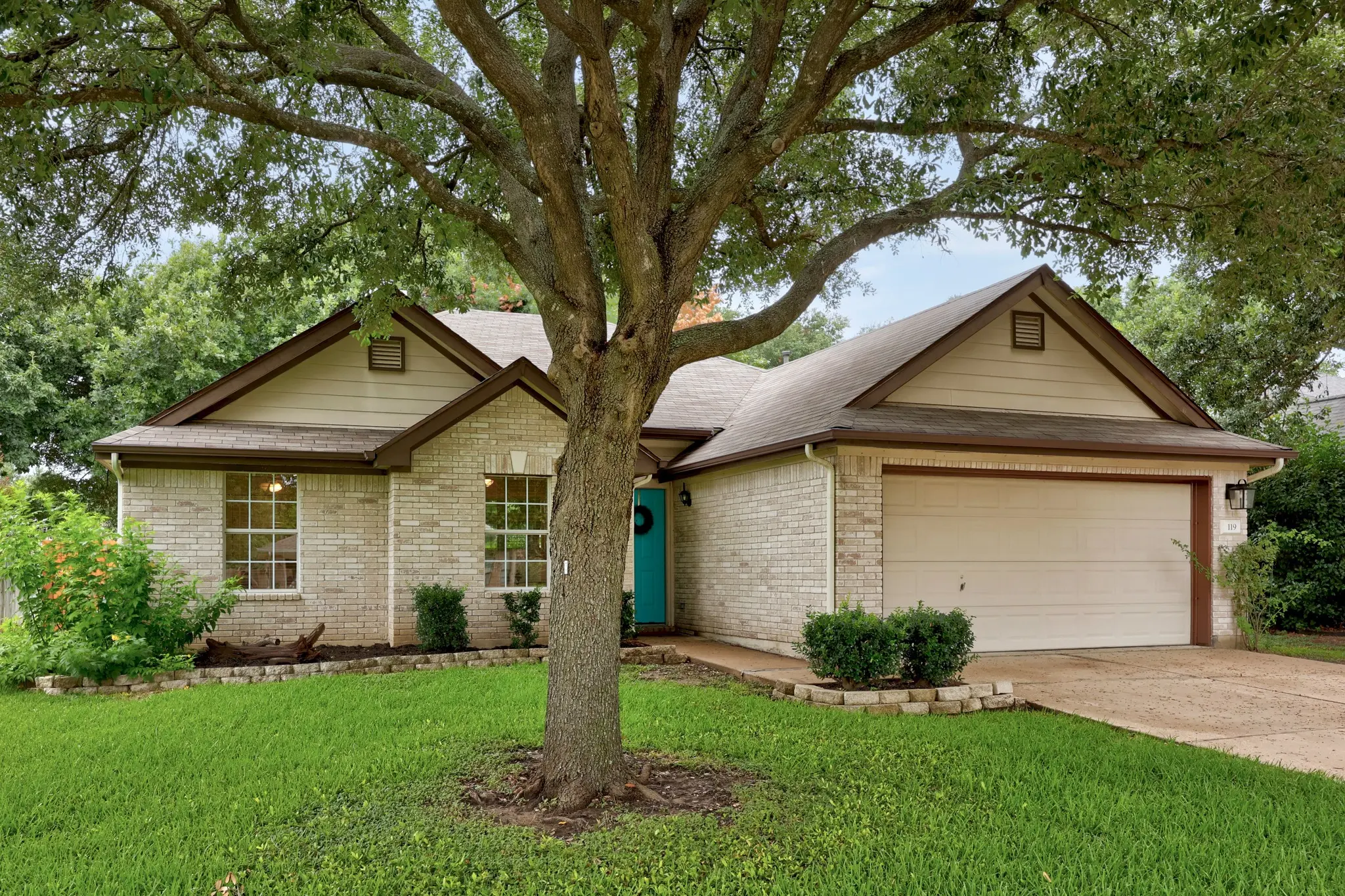 Photo of Listing #3648614