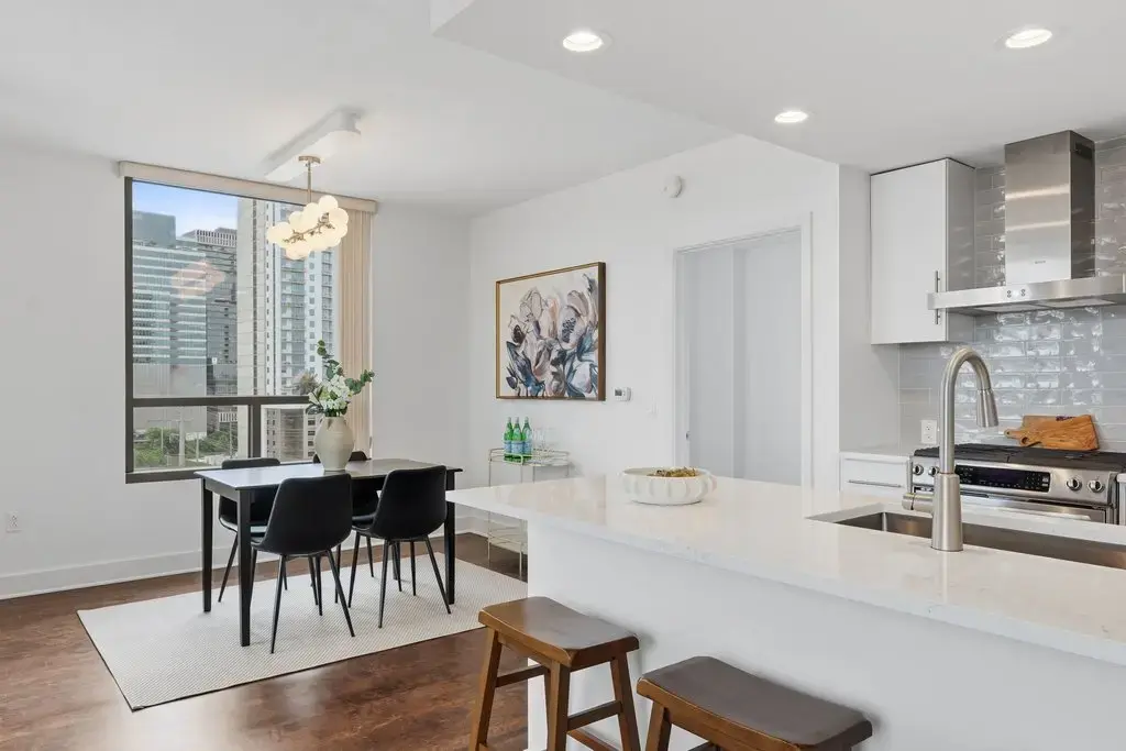 300 Bowie Street 1101, Austin