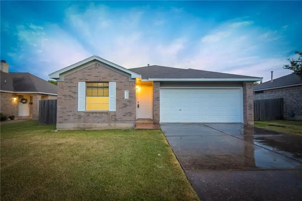 3611 Walleye Way, Round Rock