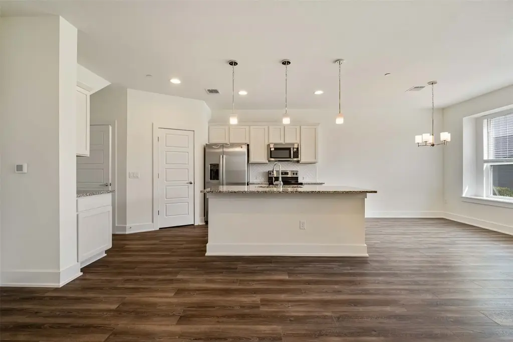 11202 Gadsen Lane 67, Austin