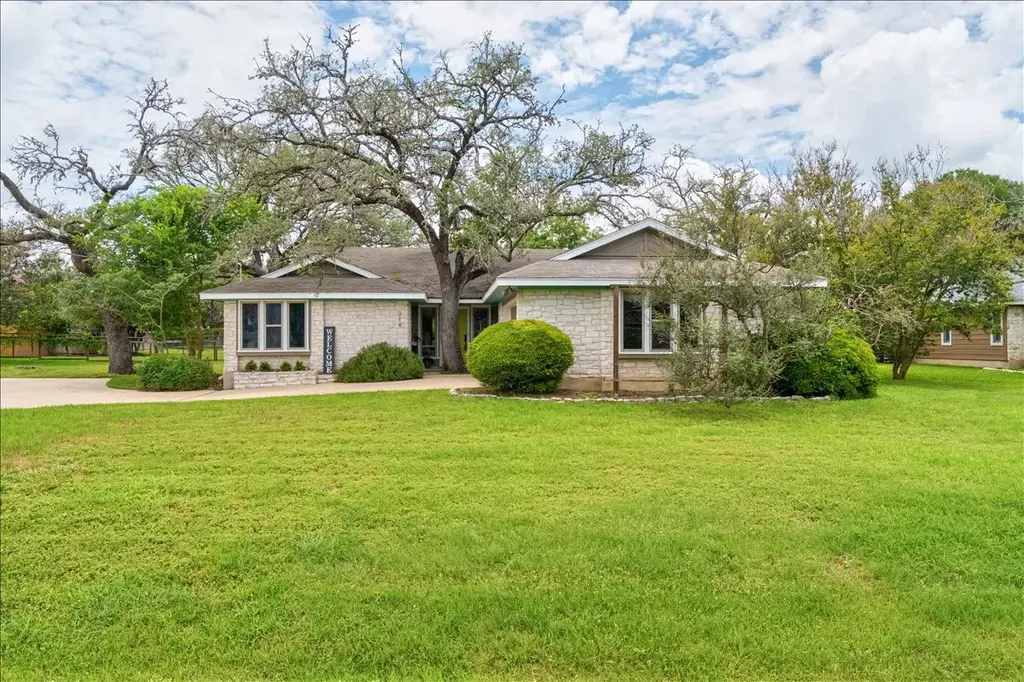 314 Turnstone Drive, Buda