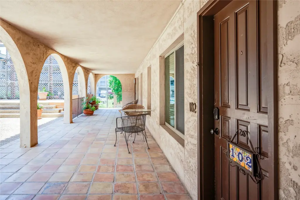 505 W 7th Street 102, Austin