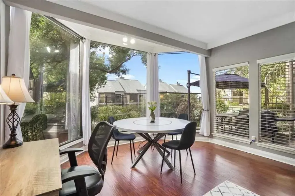 156 World Of Tennis Square, Lakeway
