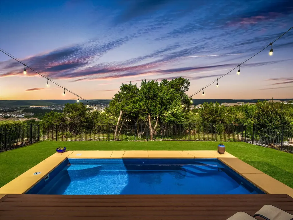 1329 Siena Sunset Road, Leander