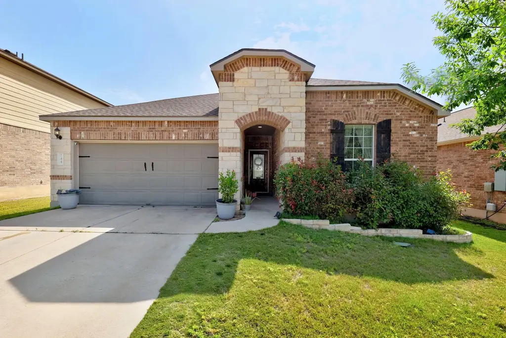 744 Hoot Owl Lane S, Leander