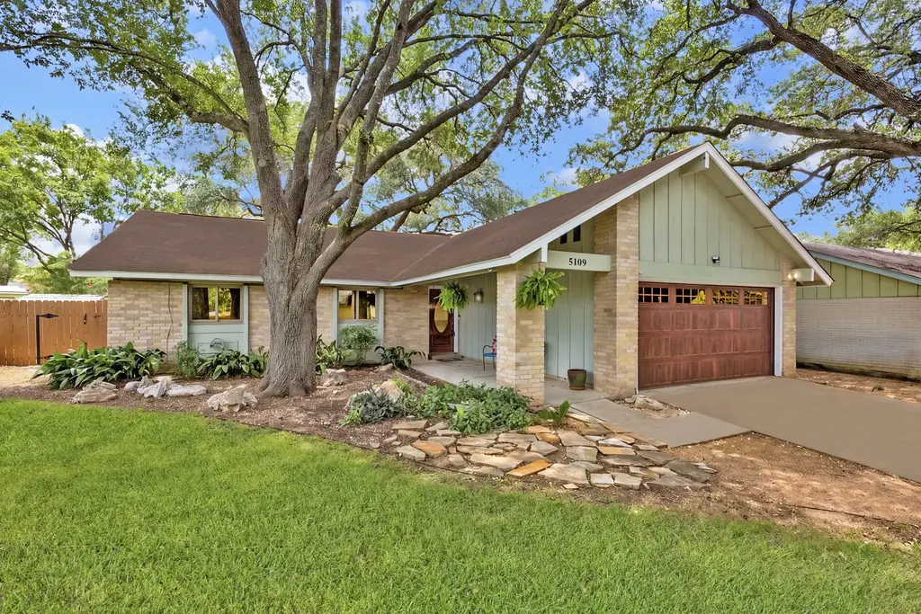5109 Fort Mason Drive, Austin
