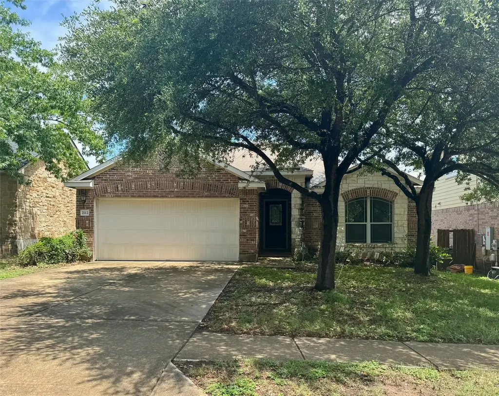 2112 Craig Patrick Way, Austin