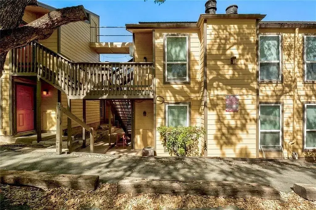 1000 W 26th Street 109, Austin