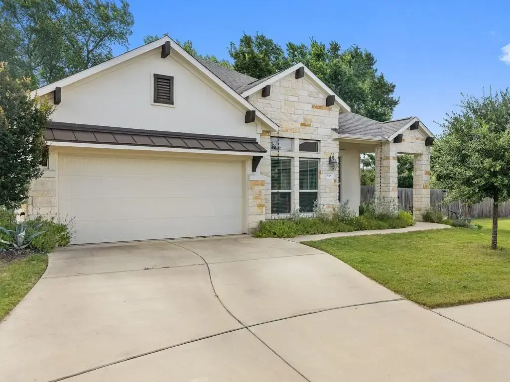 928 Centerra Hills Circle, Round Rock