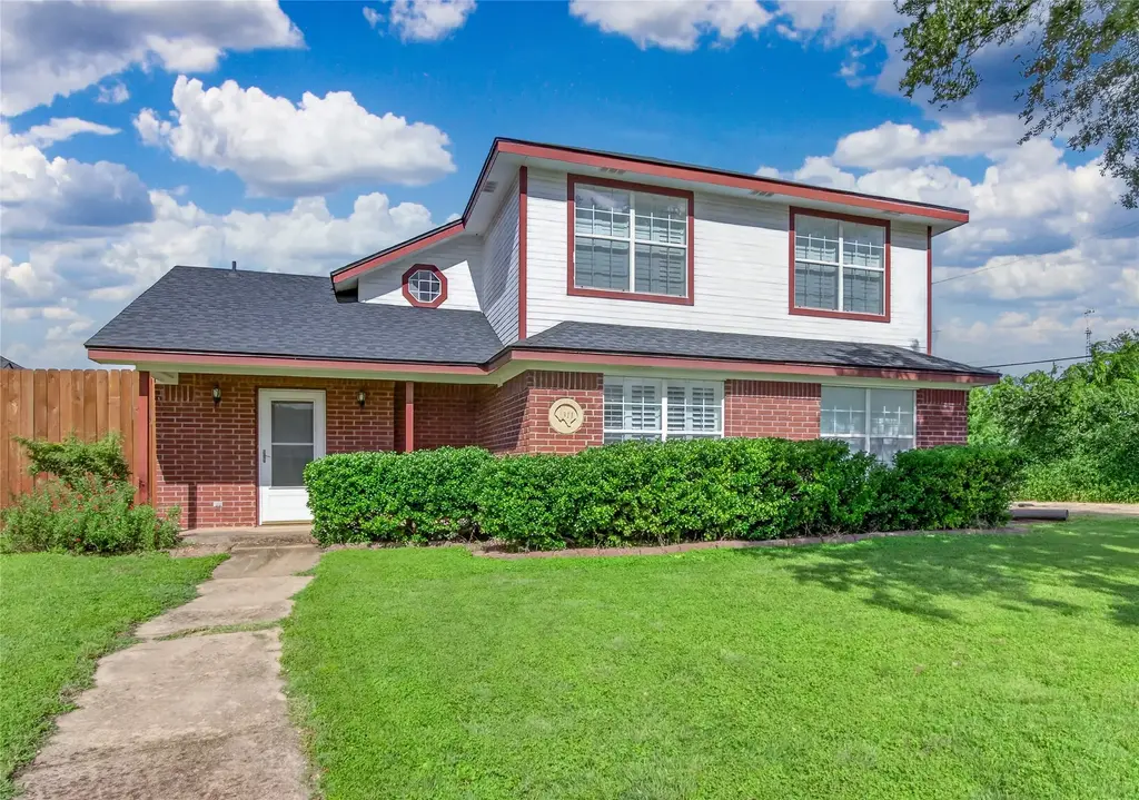 311 College Avenue, Florence