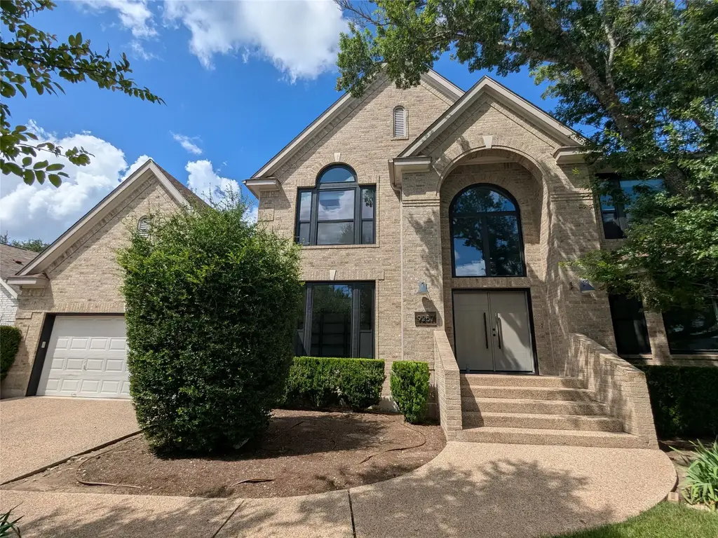 9257 Scenic Bluff Drive, Austin