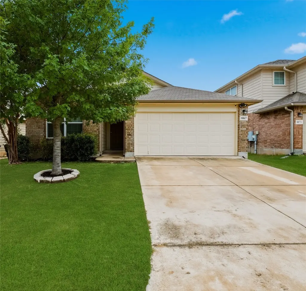 8867 Belgian Falls, San Antonio