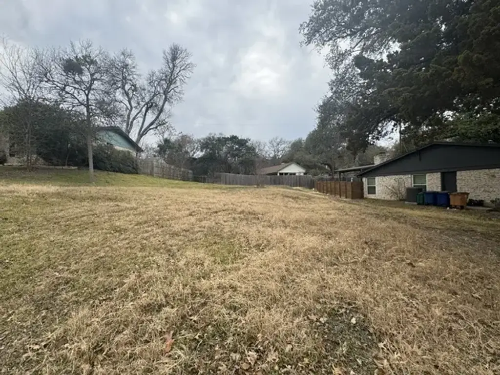 11508 March Drive, Austin