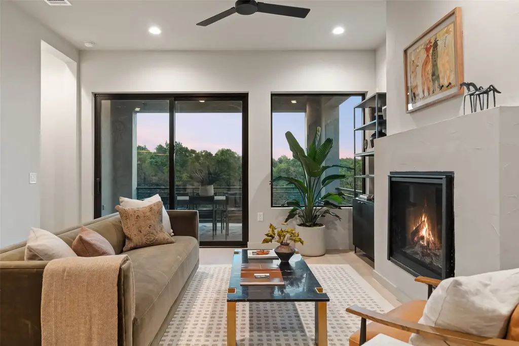 9803 Ribelin Ranch Court 6, Austin