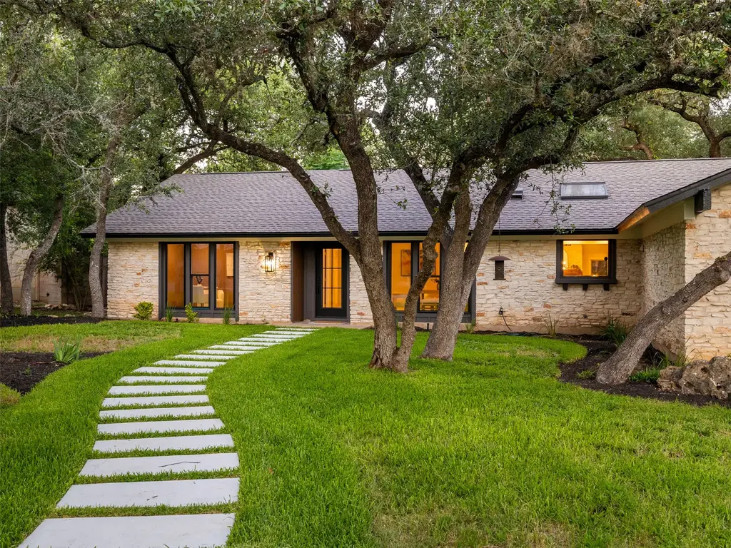 9403 Spring Hollow Drive, Austin