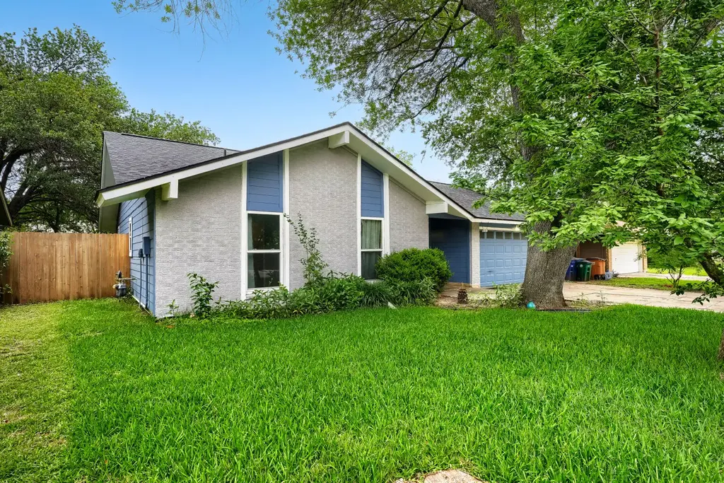 5107 Suburban Drive, Austin