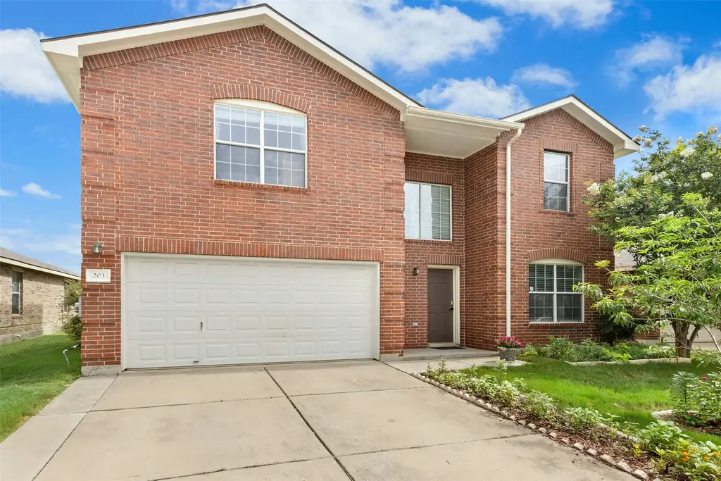 203 Pheasant Trail, Bastrop