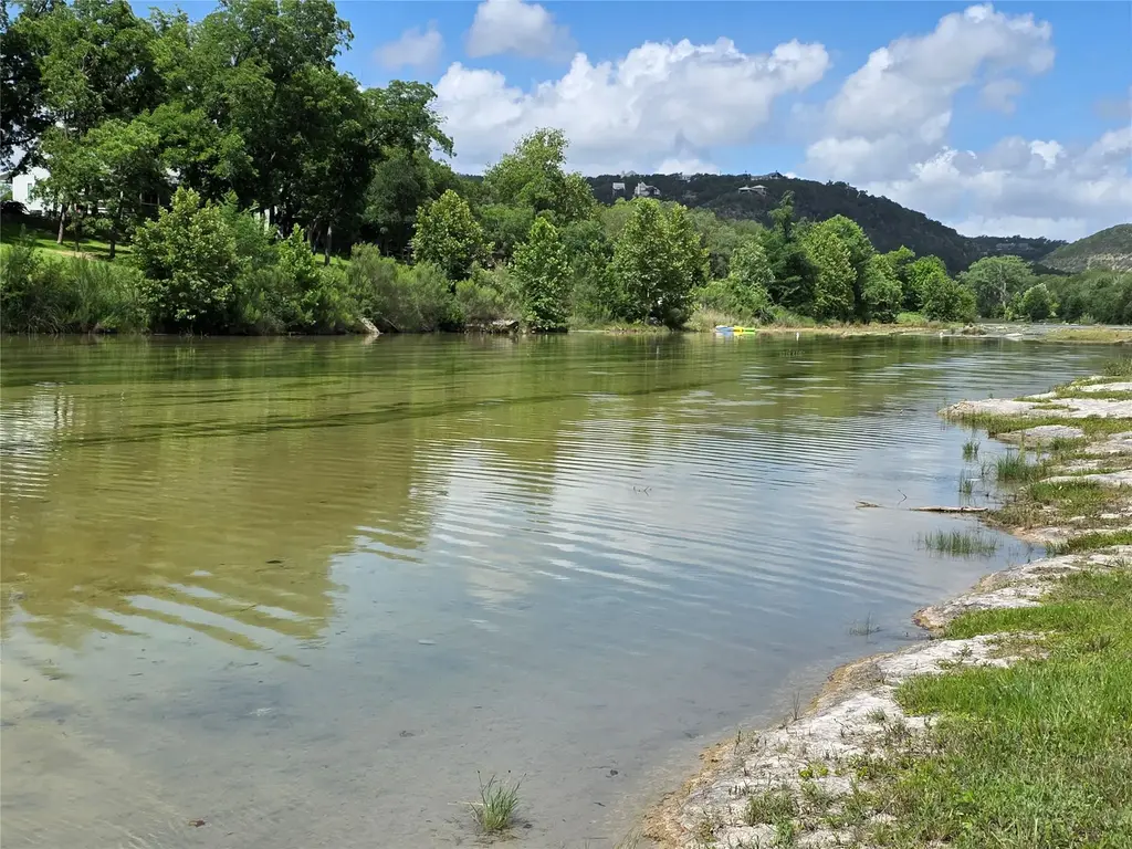 1834 Flite Acres Road, Wimberley