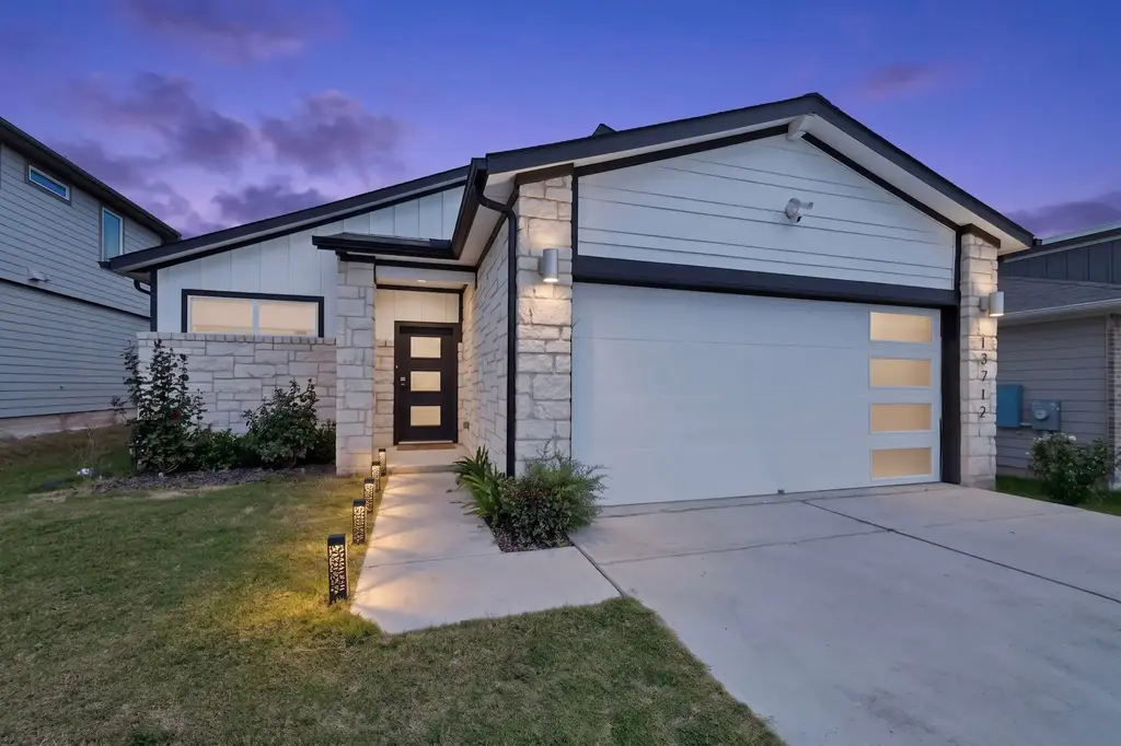 13712 Clerk Street, Pflugerville