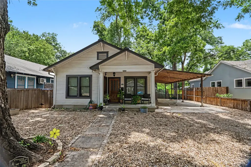 2506 E Cesar Chavez Street, Austin