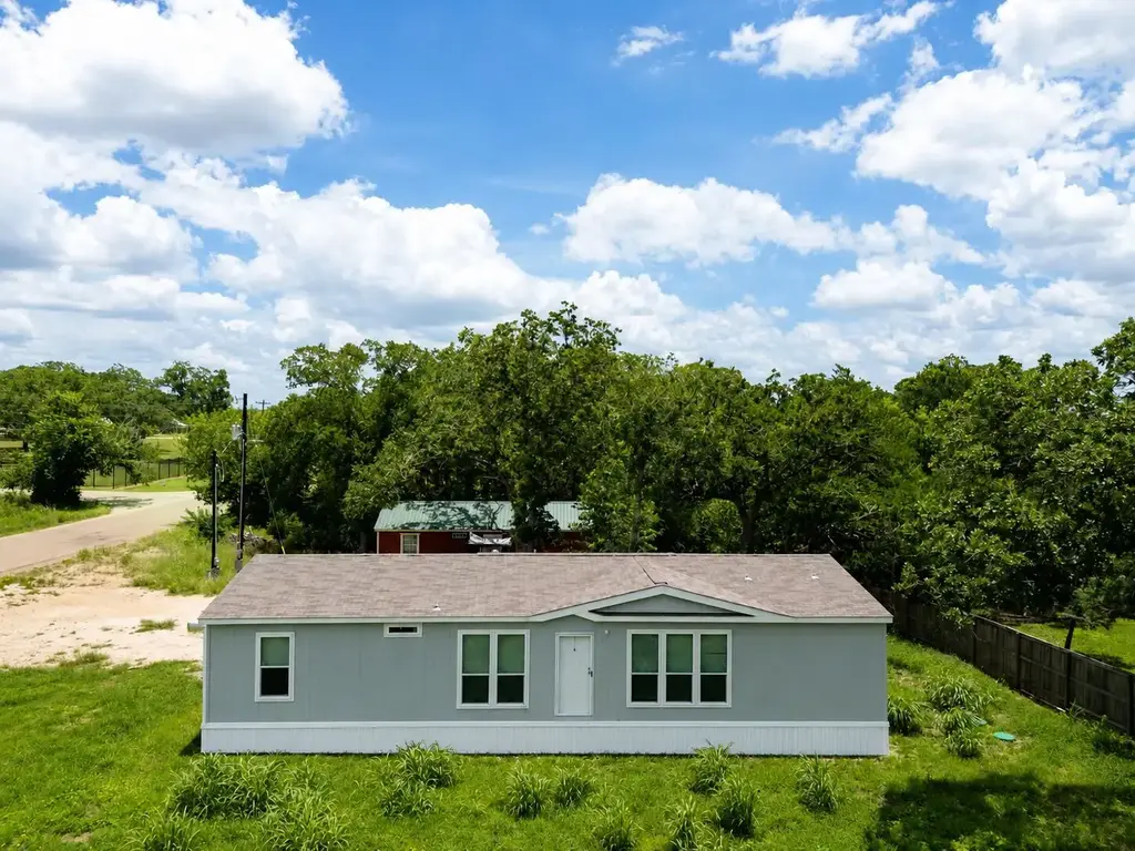 189 Indian Oak Drive A, Bastrop