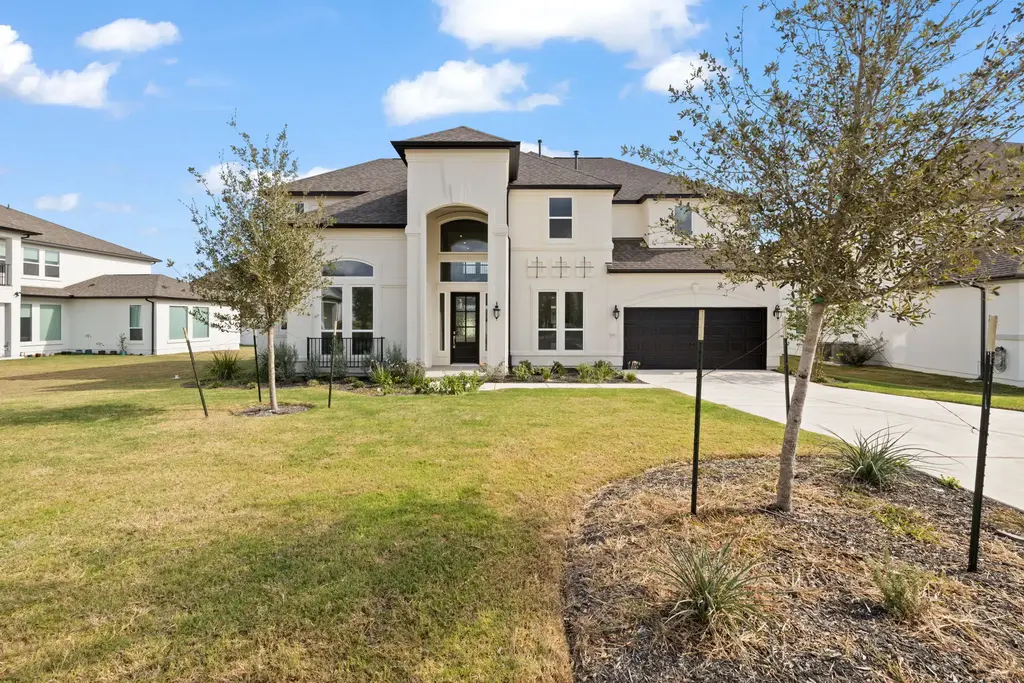 2112 Vittoria View, Leander