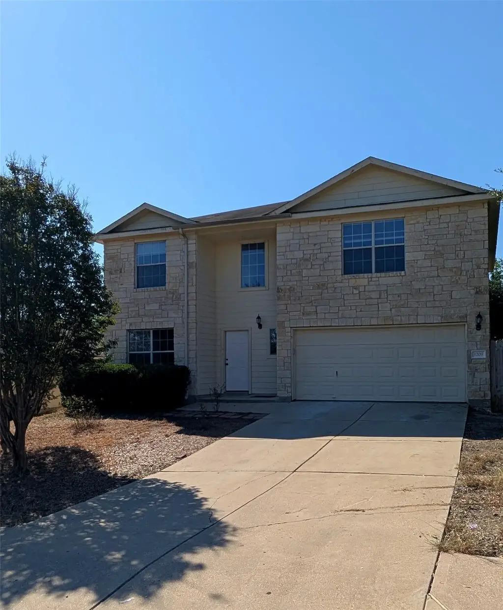 1209 Amberwood Loop, Kyle