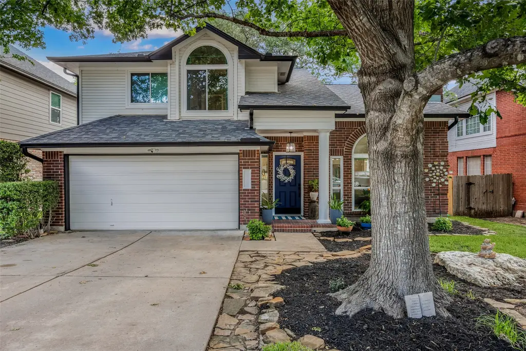 1211 Cardinal Lane, Round Rock