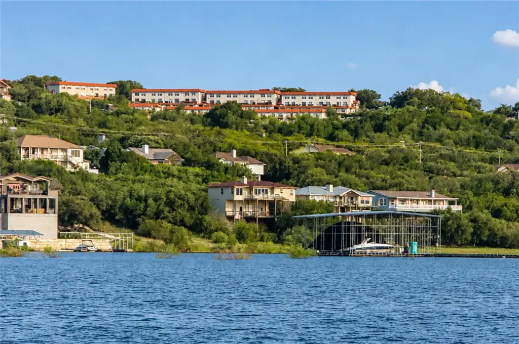 3216 Poe Cove 4d, Lago Vista