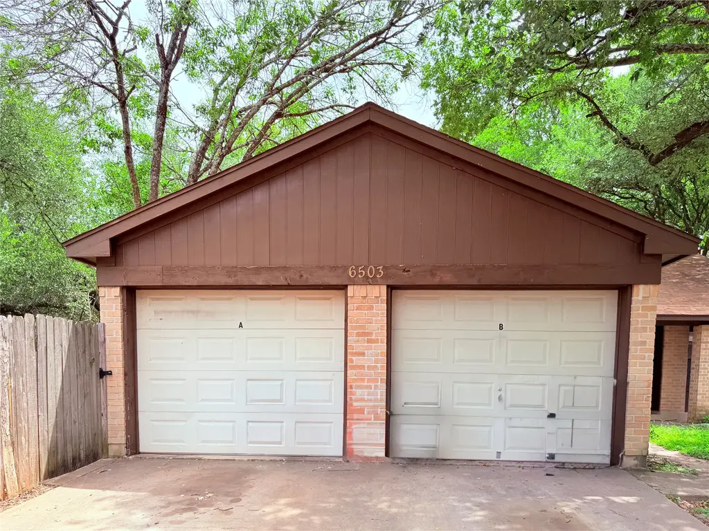 6503 Columbia Oaks Court A, Austin