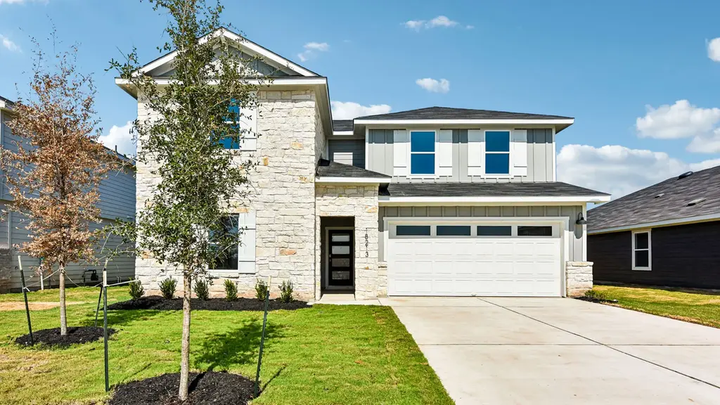 18213 Blazing Ranch Lane, Manor