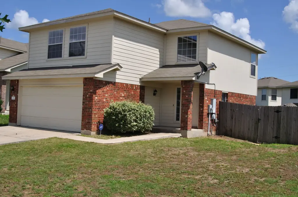 12913 Thomas Jefferson Street, Manor
