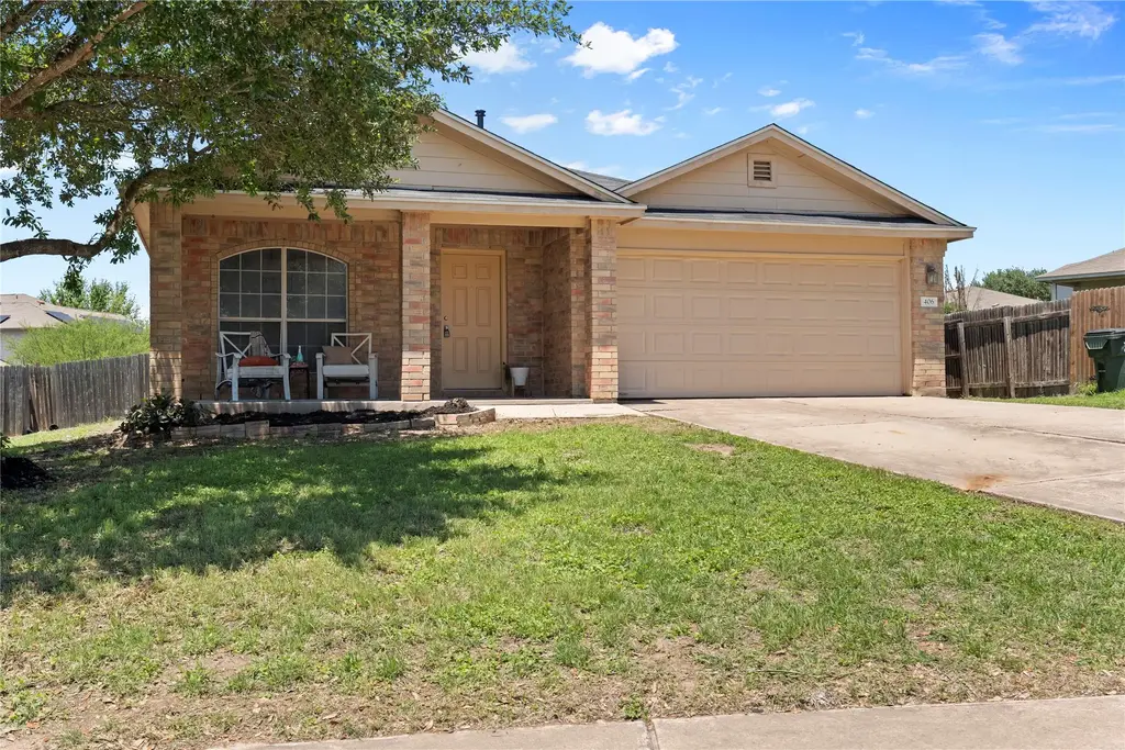 406 Covent Drive, Kyle