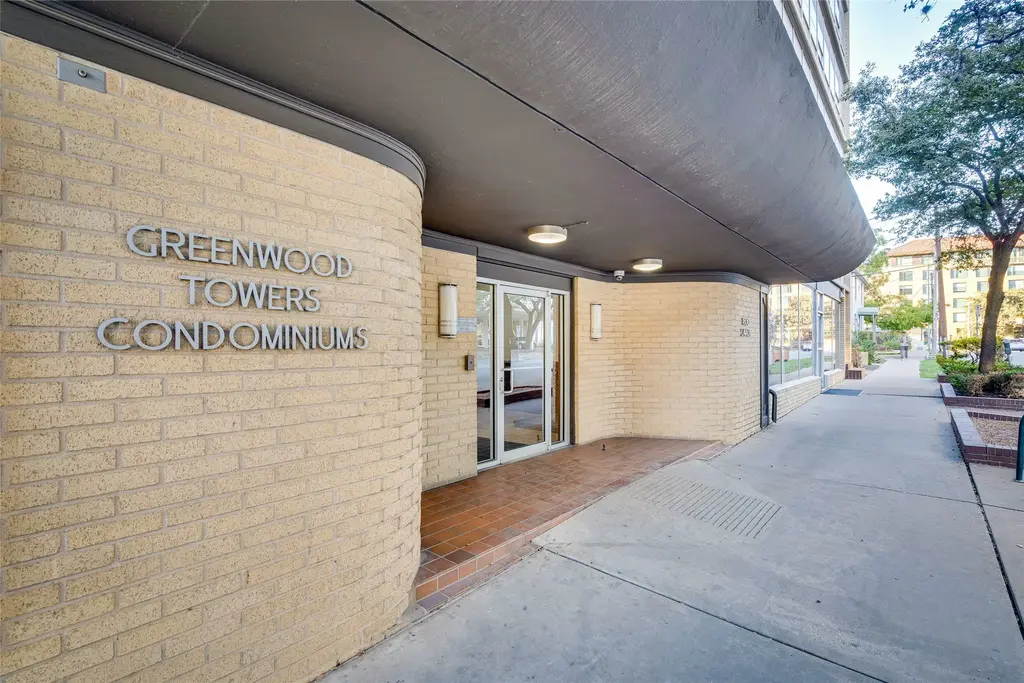 1800 Lavaca Street 214, Austin