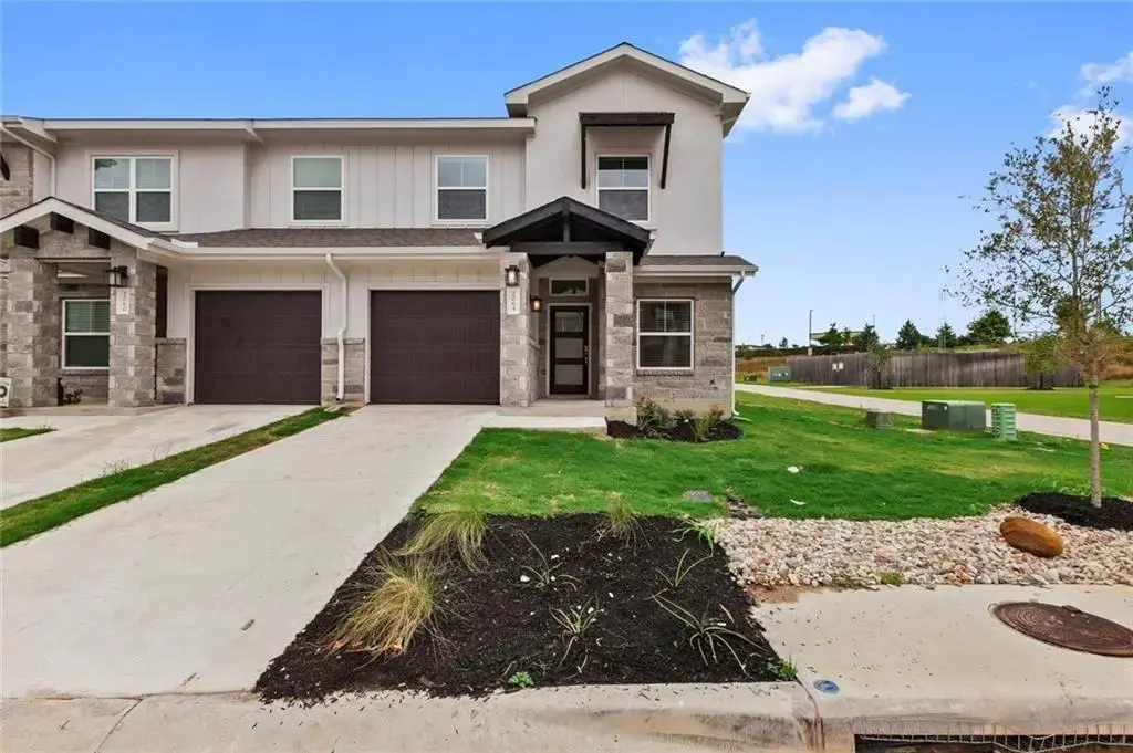 2064 Local Rebel Loop, Leander