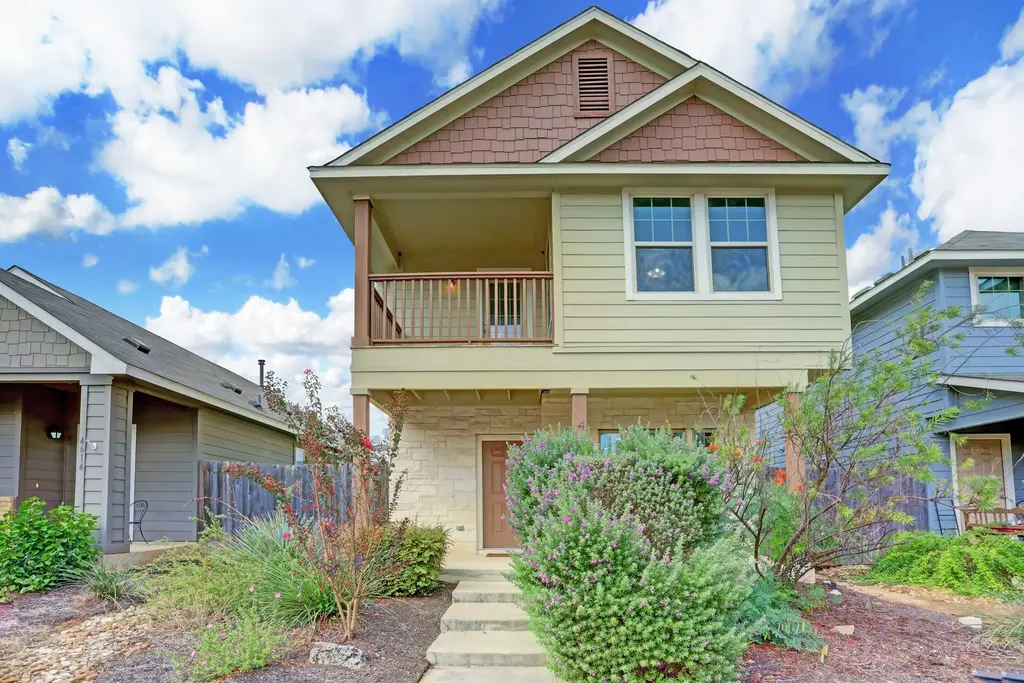 4616 Esper Lane 338, Austin