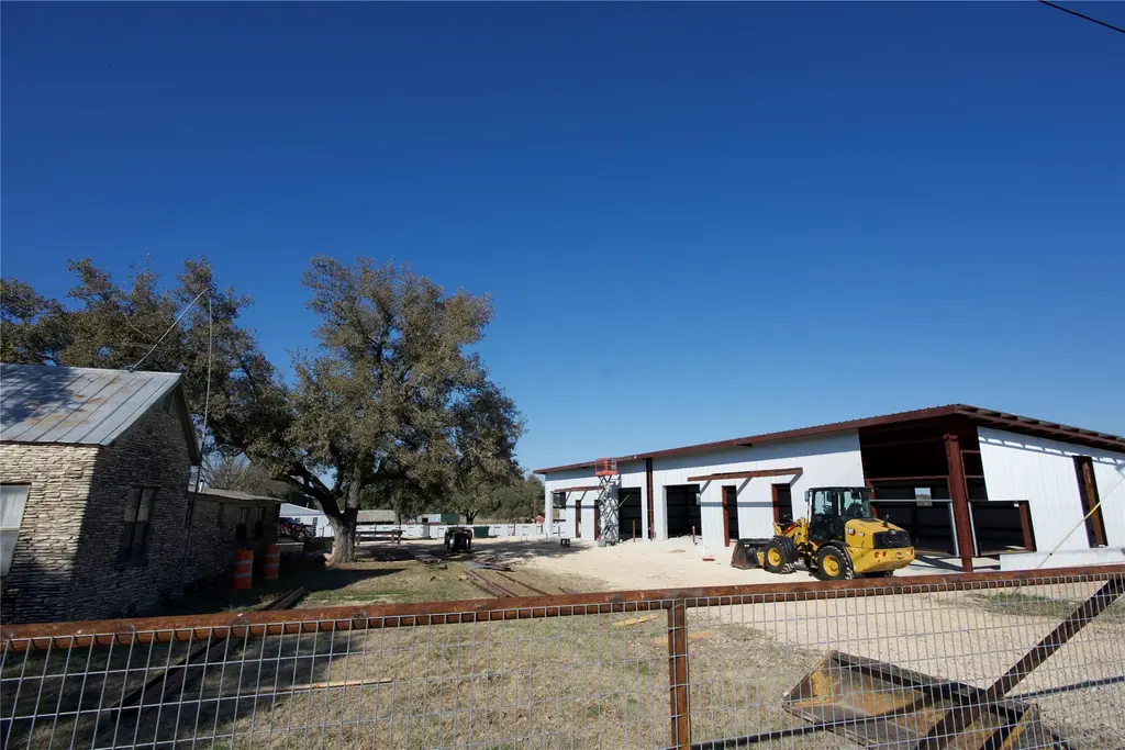 4272 Fm 2484 #bldg 2 A-d, Salado