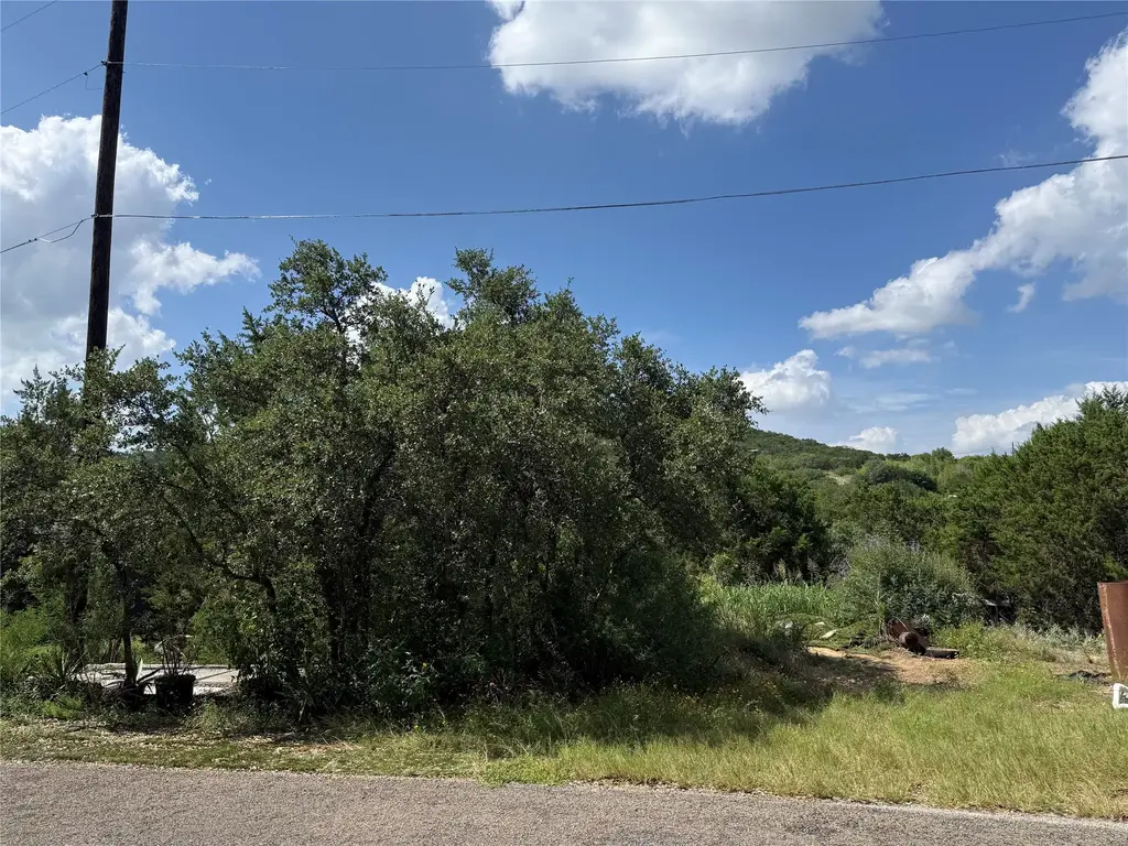 18402 Roundrock Road, Leander