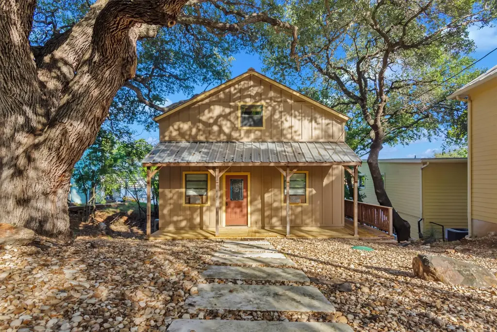 741 Sandy Mountain Drive, Sunrise Beach