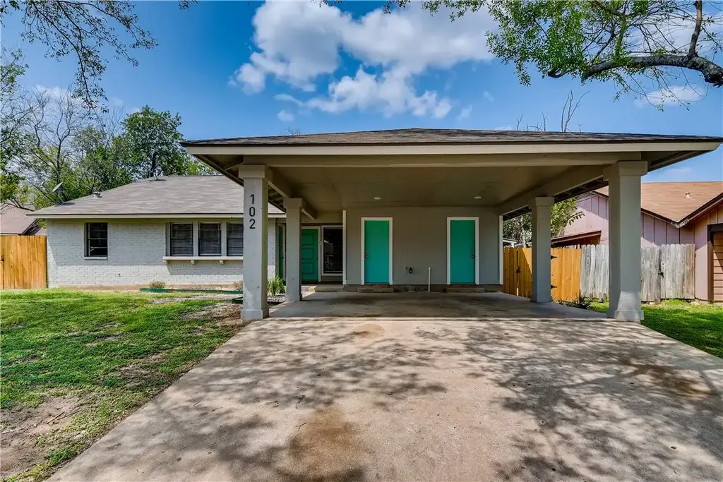 102 Nicole Cove B, Round Rock