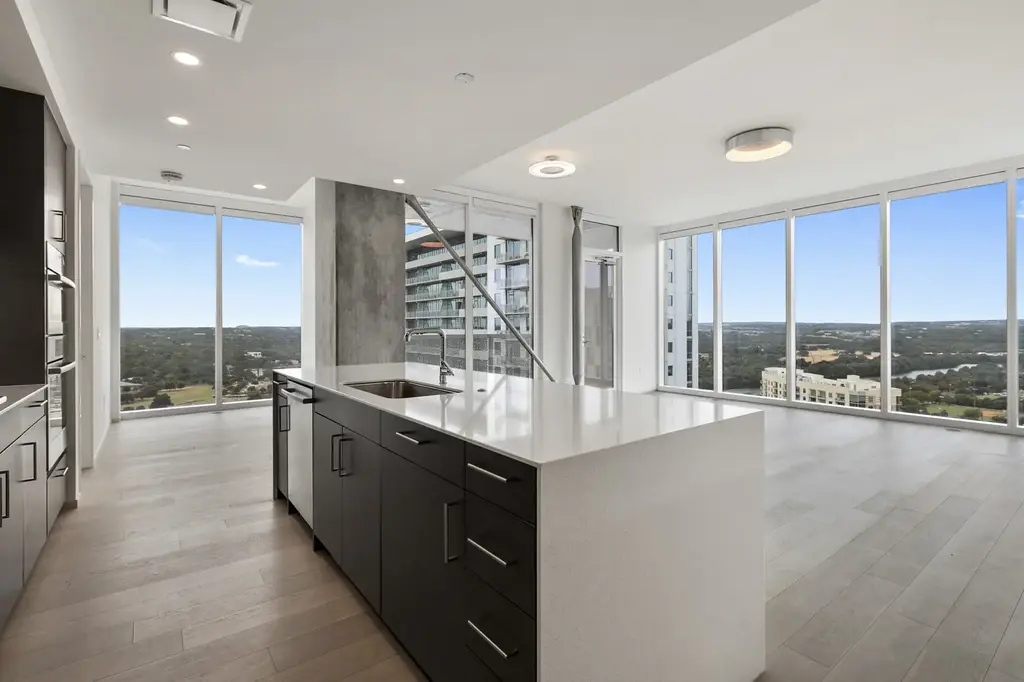 301 West Avenue 2507, Austin