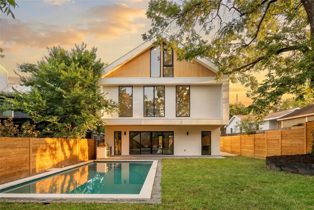 1005 W Johanna Street, Austin