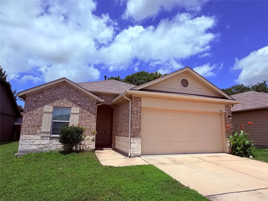 225 Cibolo Creek Drive, Kyle