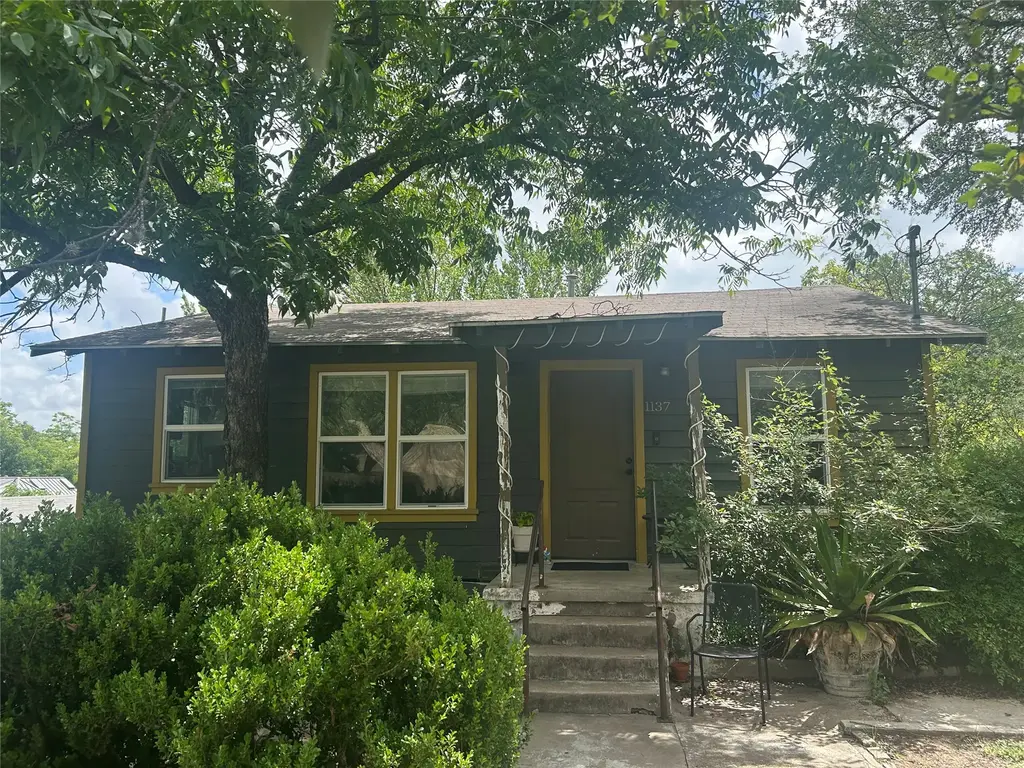 1137 Poquito Street, Austin
